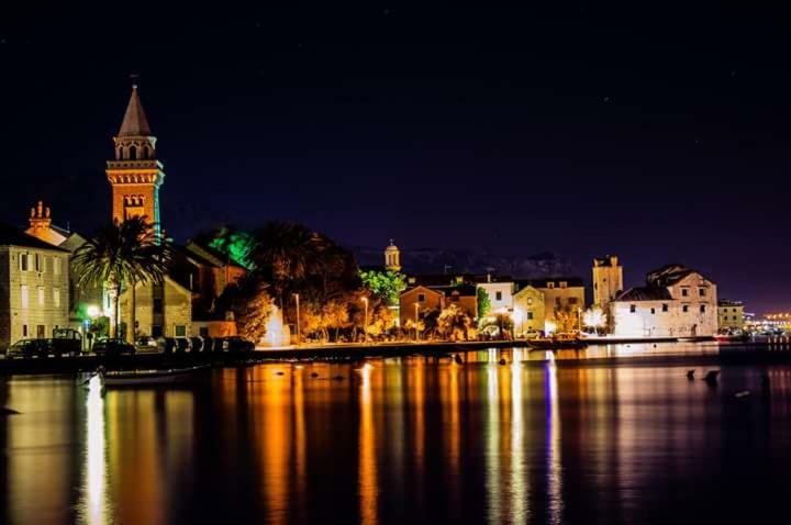 Apartman Lavanda Kaštela エクステリア 写真
