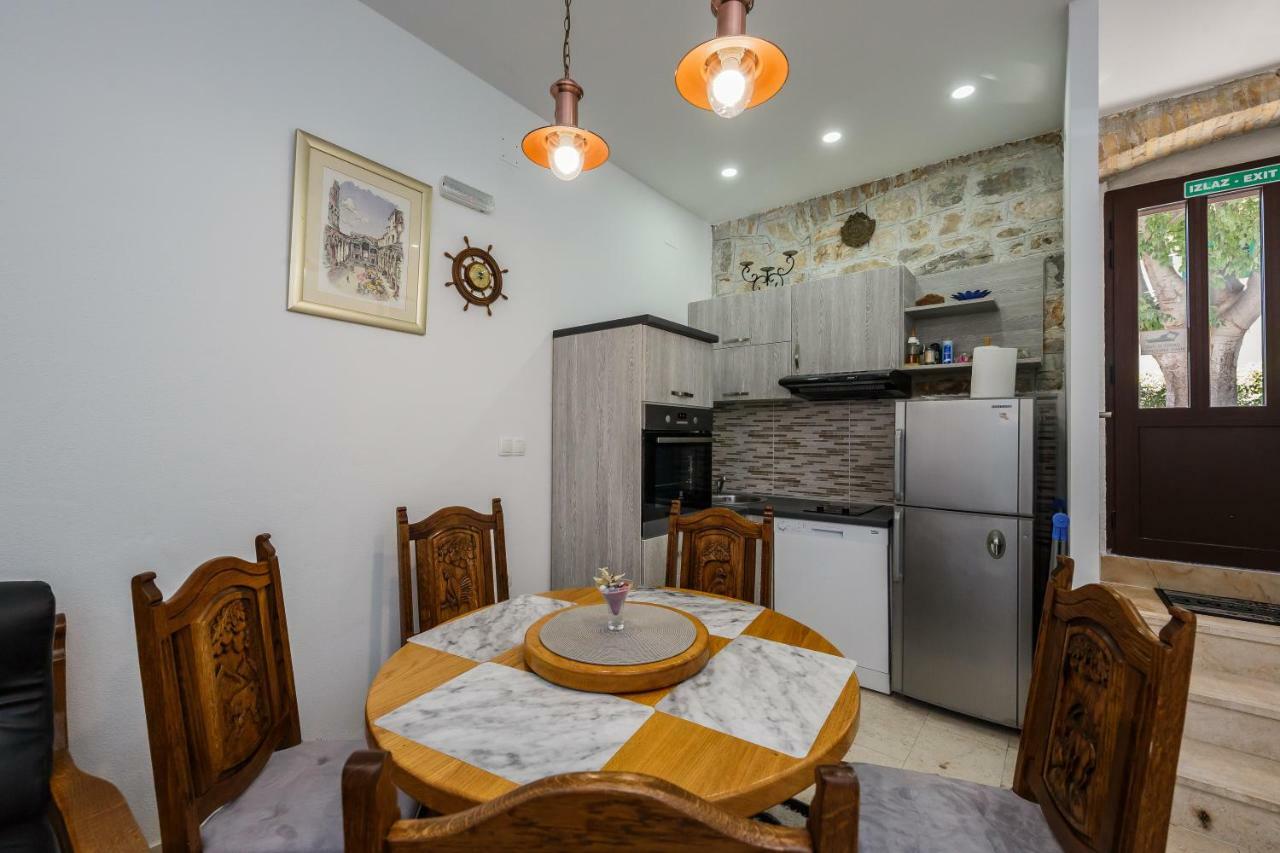 Apartman Lavanda Kaštela エクステリア 写真