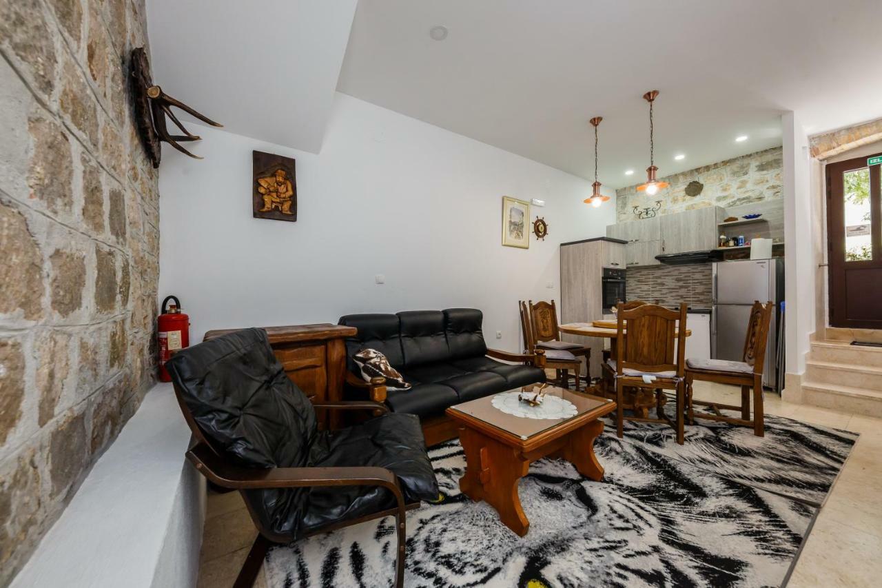 Apartman Lavanda Kaštela エクステリア 写真