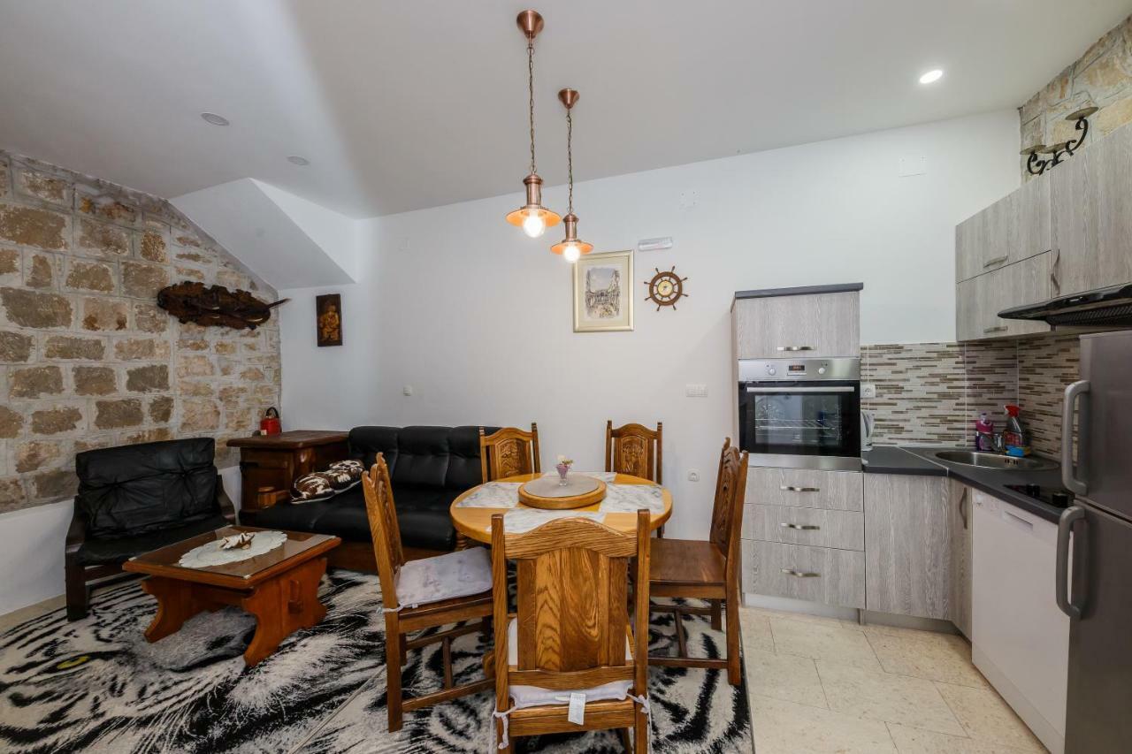 Apartman Lavanda Kaštela エクステリア 写真