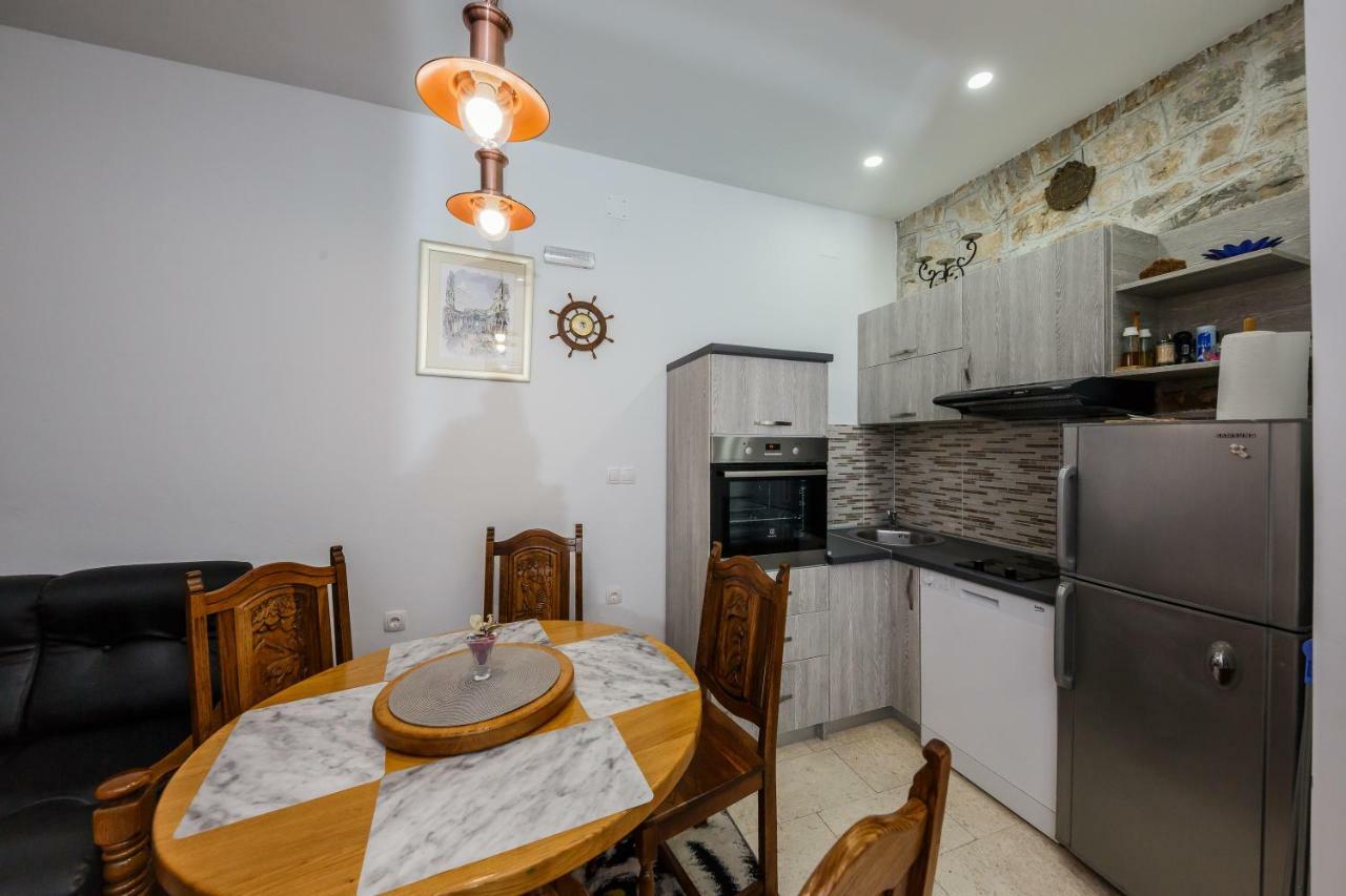 Apartman Lavanda Kaštela エクステリア 写真